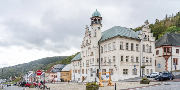 V Jáchymově můžete navštívit muzeum, mincovnu nebo třeba Šlikovský hrad.