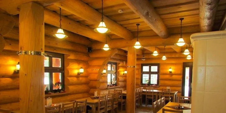 V místní restauraci si pochutnáte na místních specialitách připravených z poctivých surovin