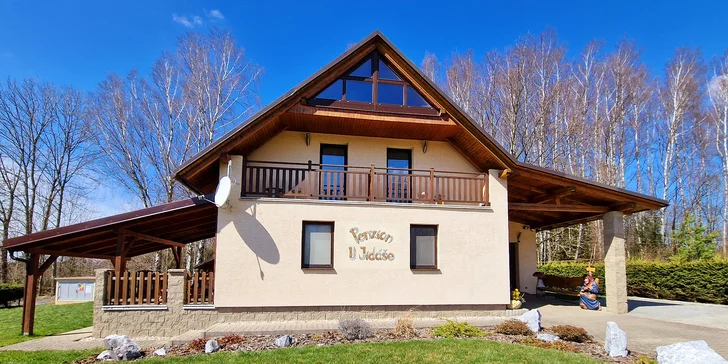 Pobyt v apartmánoch pri Pekle Čertovina: polpenzia, veľká detská herňa aj wellness