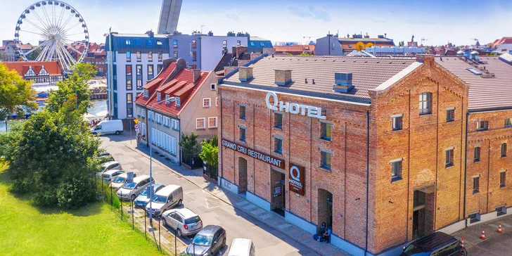 Moderný hotel v centre Gdanska: bohaté raňajky a neobmedzená sauna