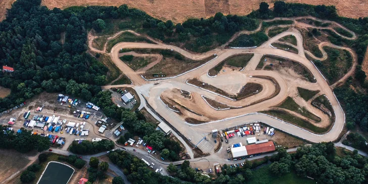 Vydejte se s BAN Racing Team na nezapomenutelnou jízdu! 