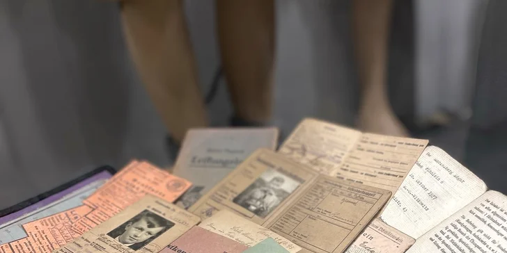 Uvidíte doposud největší v Evropě dochovanou říšskou orlicí shozenou z vládní budovy na konci války v roce 1945. 