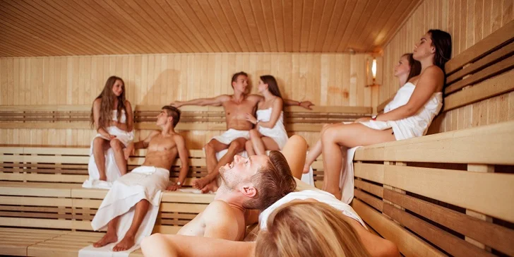 Pro milovníky odpočinku je jako dělaná varianta s celodenním vstupem do Aqua zóny a navíc 2hodinovým vstupem do wellness zón Forum Romanum a Pálava Wellness.