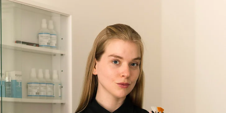 Příjemný salon najdete v Karlíně. 