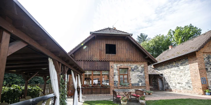 Co říkáte na kávu nebo pivko na příjemné terase?
