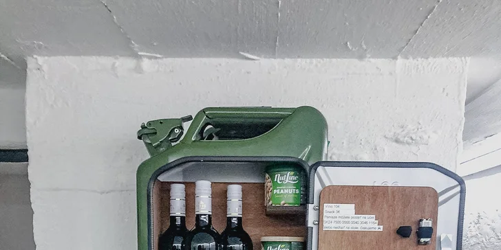 Nechybí ani krabička poslední záchrany.