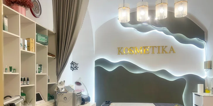 Na místě se můžete těšit na dokonalý permanentní make-up.