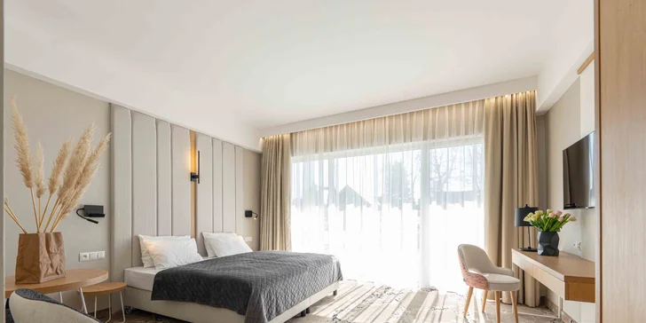 Apartmán je vybaven klimatizací se systémem dezinfekce vzduchu, který ničí bakterie, viry a plísně. 