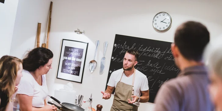 Povede jej milovník thajské kuchyně Štěpán Návrat, šéfkuchař Cafe Buddha, Pru 58 a Benjamin.
