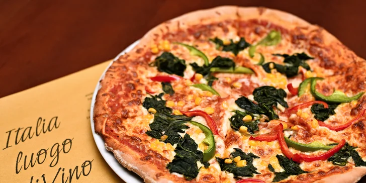 Vegetariana - rajčata, mozzarella, špenát, kukuřice, čerstvá paprika