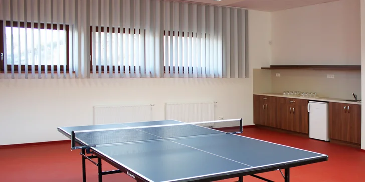 Po večeři si můžete zahrát ping pong.