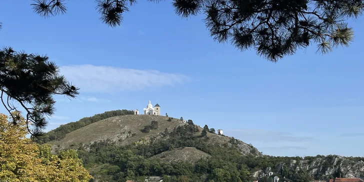 Výstup na Svatý Kopeček si nenechejte ujít.