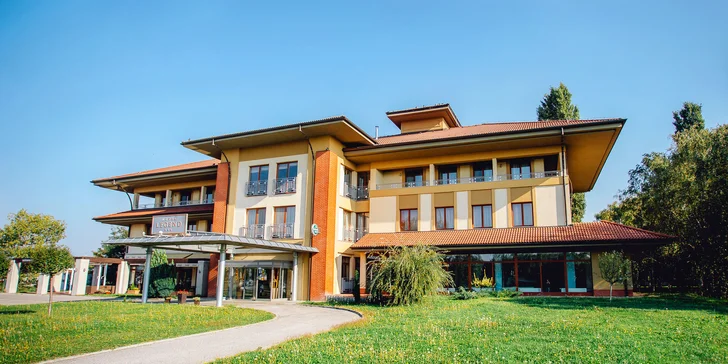 Pohodový pobyt na jihu Slovenska vč. snídaně i welcome drinku