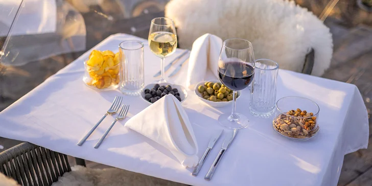 Snídaně se podávají každý den v 8:00–11:00, na aperitivo se stavte od 14:00 do 22:00.