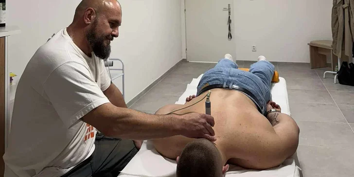 Nebo dáte přednost Breussově masáži pro uvolnění zablokované páteře či kloubů?