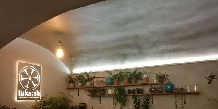 Otevřený voucher na vlastnoruční tvorbu kytice v hodnotě 500 a 1000 Kč