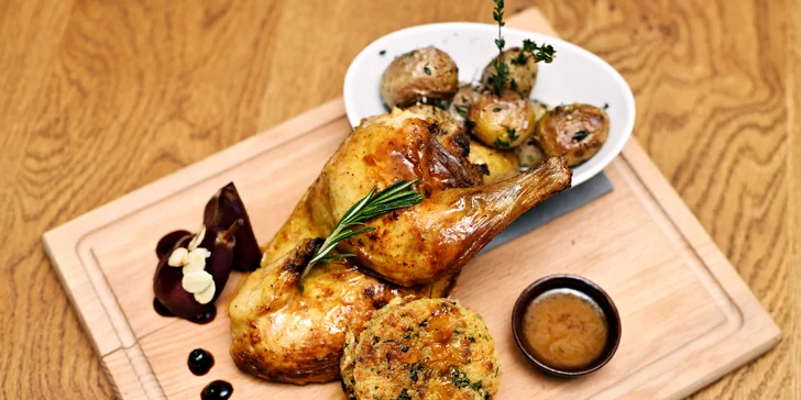 3chodové valentýnské menu s grilovaným baby kuřetem a přípitkem