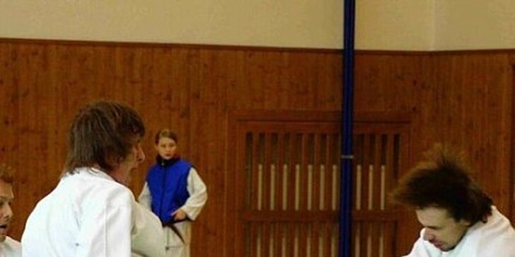 250 Kč za měsíční trénink tradičního karate v hodnotě 800 Kč