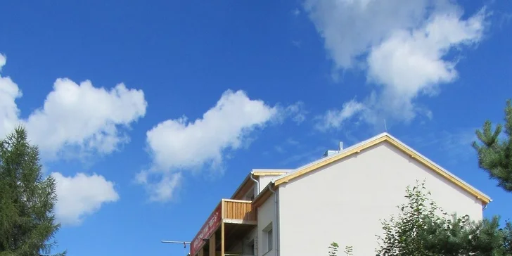 Apartmány jsou postavené v klidném prostředí městečka Stožec.
