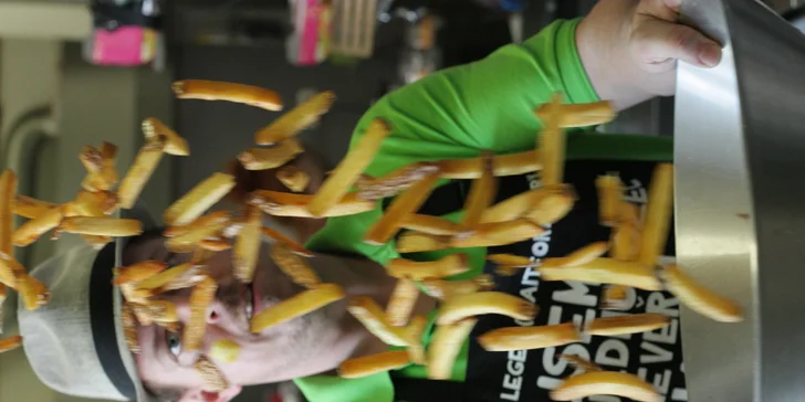 Burger podle výběru ze 3 druhů a belgické hranolky pro jednoho i dva