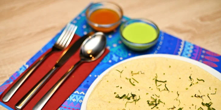 Chuť Indie na Smíchově: menu pro 2 nebo 4, předkrm, hlavní jídlo i dezert