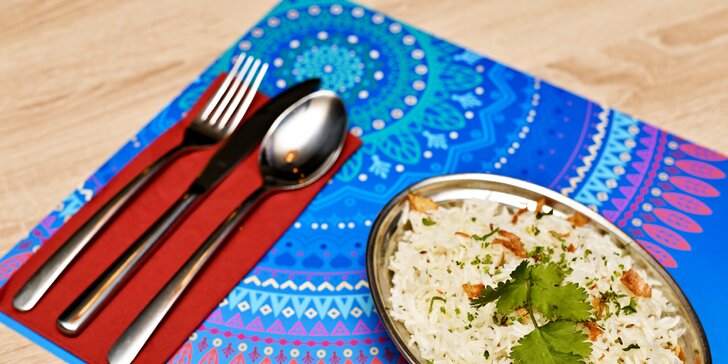 Chuť Indie na Smíchově: menu pro 2 nebo 4, předkrm, hlavní jídlo i dezert