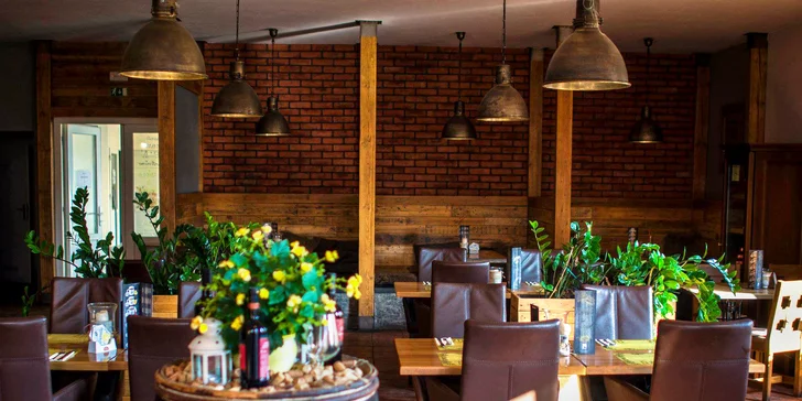 3chodové menu s výběrem předkrmu a hlavního jídla ze 2 variant