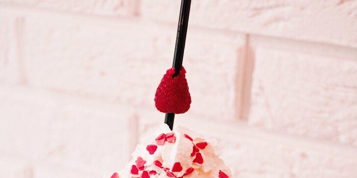 Na rande do Waf-Waf: valentýnský milkshake a vafle se skořicovým cukrem