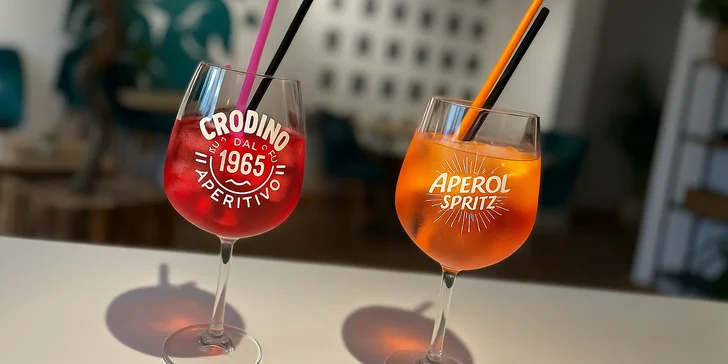 Na výběr je Aperol Spritz, Hugo Spritz, Mojito nebo Gin & Tonic. 