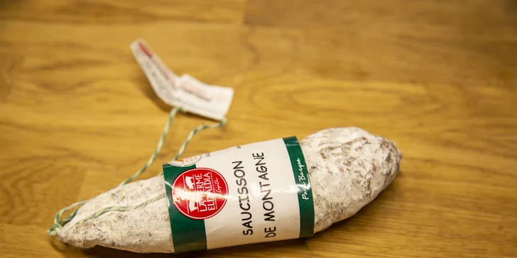 Dopřejte si delikatesu: 1 nebo 2 francouzské vepřové klobásy o váze 220 g