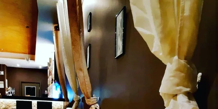 Indické menu pro libovolný počet osob: několik hlavních jídel i míchaný drink