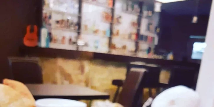 Indické menu pro libovolný počet osob: několik hlavních jídel i míchaný drink