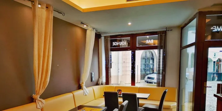Indické menu pro libovolný počet osob: několik hlavních jídel i míchaný drink