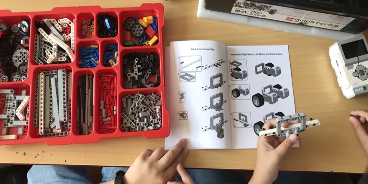 Lego robotika Mindstorms kroužek pro děti v KIDDŮM – pro pokročilé