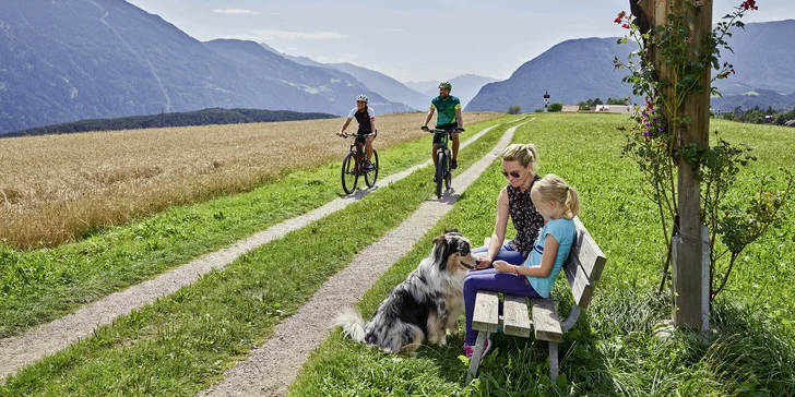 Do rakouských hor: aktivní pobyt s polopenzí, slevovou kartou i wellness