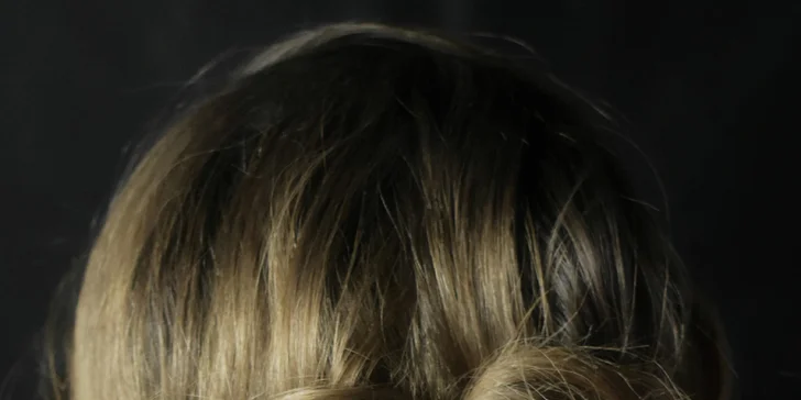 Večerní líčení nebo fotomake-up i vč. společenského účesu ve Studiu Visage