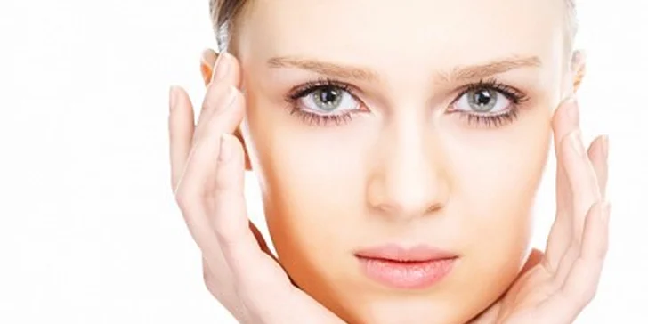 110 Kč za ošetření očního okolí - relaxace ve Studiu Bella v hodnotě 150 Kč