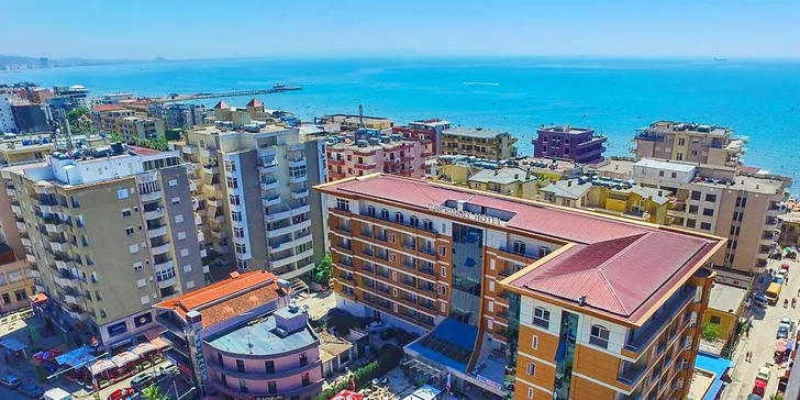Albánie, Drač: letenka, 7 nocí v klidu 1lůžkového pokoje a all inclusive