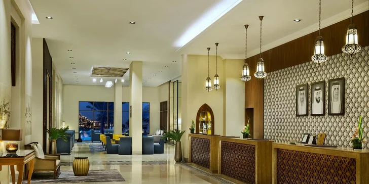 Odpočinek v emirátu Ras Al Khaimah. Neojblíbenější rodinný hotel na ostrově Marjan.