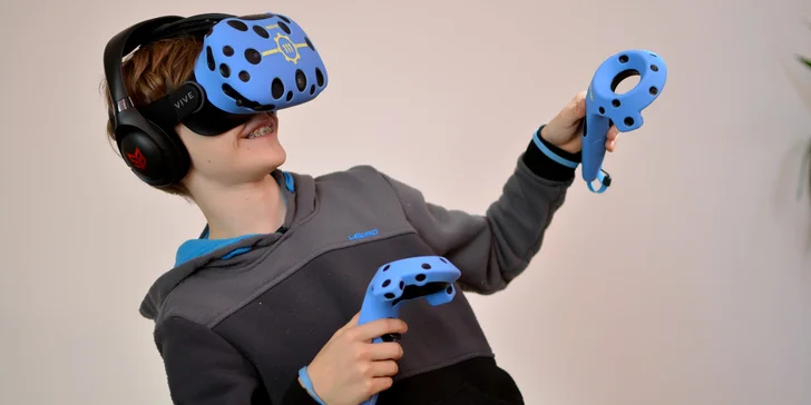 Adrenalin ve virtuální realitě: 1, 2 nebo 3 hod. hraní pro 1–10 hráčů