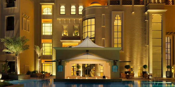 Dovolená v emirátu Sharjah: 5–12 nocí v 5* hotelu s lázněmi i dětským koutkem