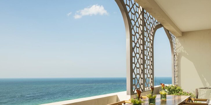 Luxusní pobyt v emirátu Ajman: 5–12 nocí v oblíbeném 5* resortu u pláže