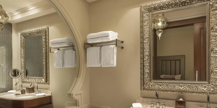 Luxusní pobyt v emirátu Ajman: 5–12 nocí v oblíbeném 5* resortu u pláže