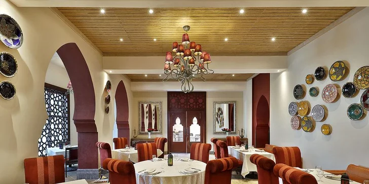Luxusní pobyt v emirátu Ajman: 5–12 nocí v oblíbeném 5* resortu u pláže