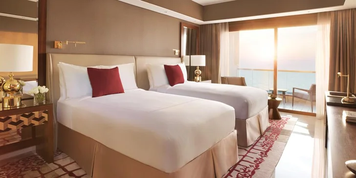Boží dovolená v emirátu Ajman: 4–12 nocí v 5* resortu u pláže