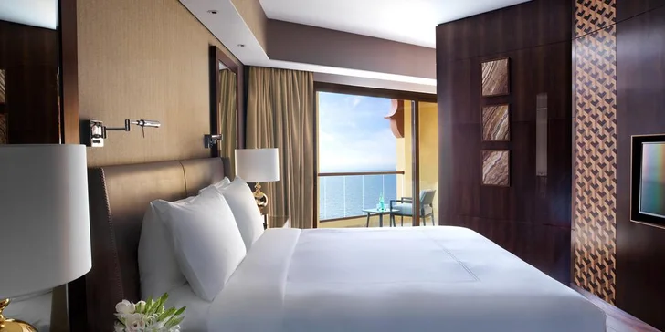 Boží dovolená v emirátu Ajman: 4–12 nocí v 5* resortu u pláže