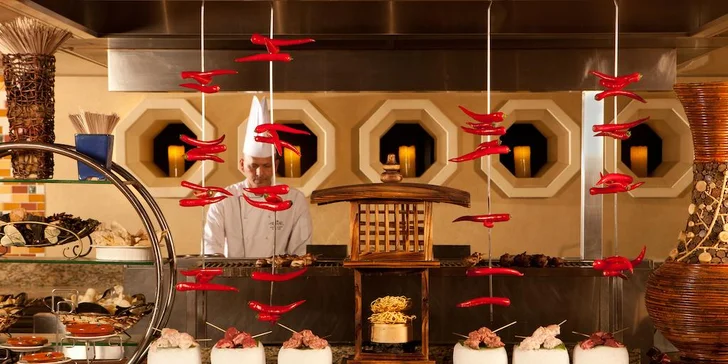 Perfektní dovolená u moře v emirátu Dubaj: 4–9 nocí v 5* resortu s polopenzí