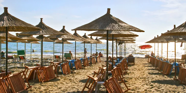 Letecky do Albánie, Drač: 7 nocí v hotelu na pláži, bazén a all inclusive