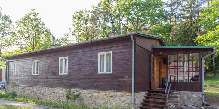 Apartmán u Vranovské přehrady: vybavená kuchyně i zahrada s grilem
