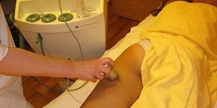 286 Kč za ošetření celulitidy ultrazvukovým přístrojem Dermosonic